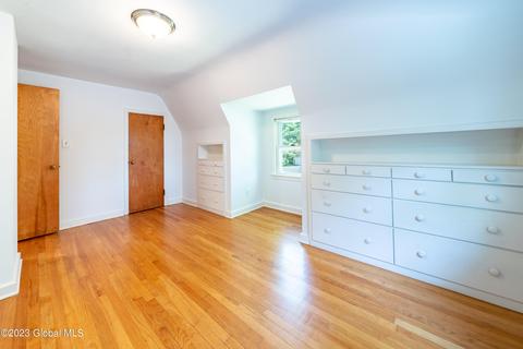 2314 Algonquin Rd, Schenectady, NY 12309 photo 20