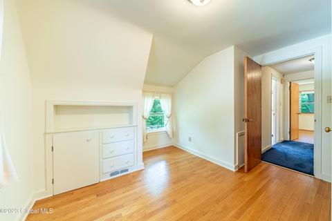 2314 Algonquin Rd, Schenectady, NY 12309 photo 22