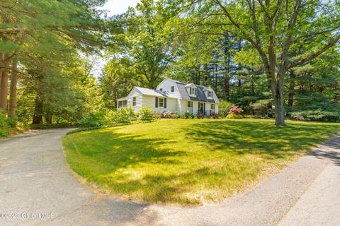 2314 Algonquin Rd, Schenectady, NY 12309 photo 4