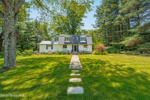 2314 Algonquin Rd, Schenectady, NY 12309 photo 2