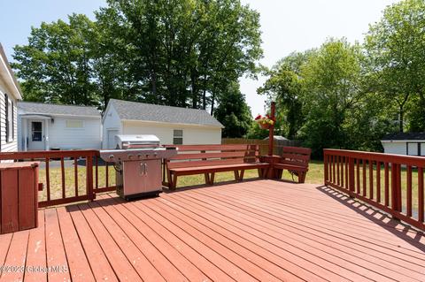 428 Chiswell Rd, Schenectady, NY 12304 photo 27