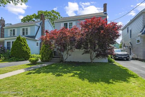 29 Van Schoick Ave, Albany, NY 12208