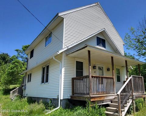2 Starr Rd, Ravena, NY 12143