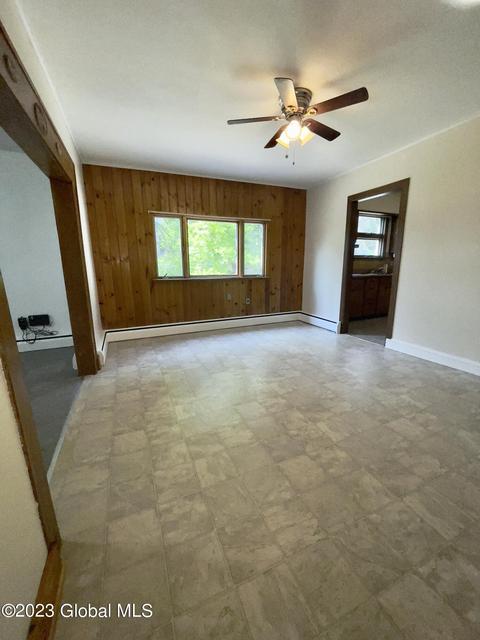 1067 Davis Ter, Schenectady, NY 12303 photo 6