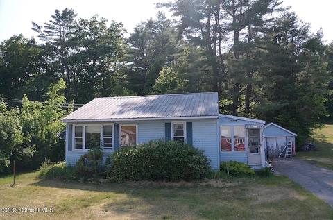 471 County Highway 122, Gloversville, NY 12078