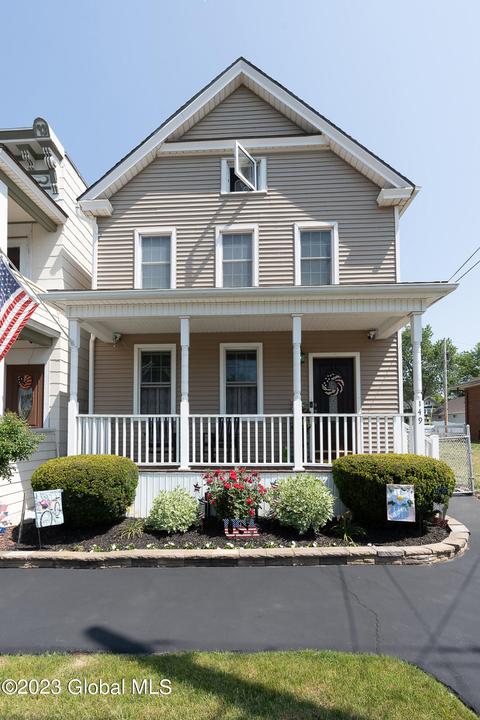 149 Hudson Ave, Cohoes, NY 12047