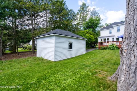 714 Decamp Ave, Schenectady, NY 12309 photo 39
