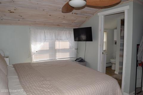 34 Hackett St, Selkirk, NY 12158 photo 24
