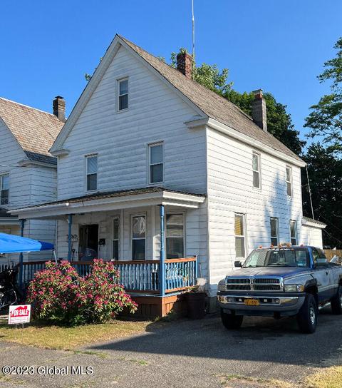 2318 Fairlee St, Schenectady, NY 12306
