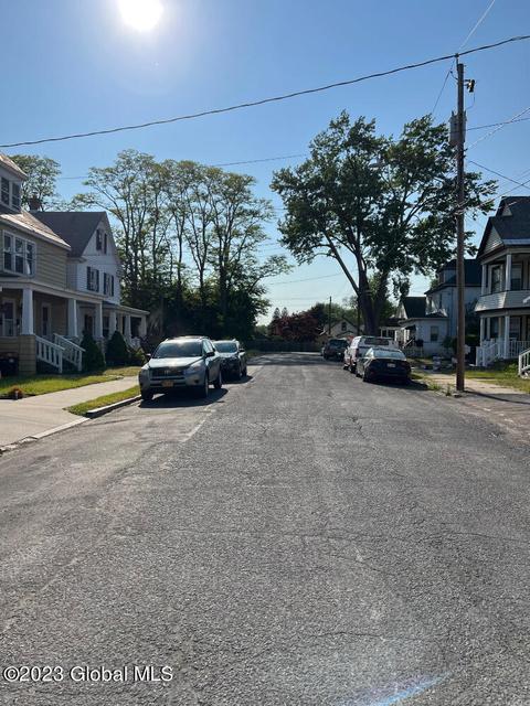 2318 Fairlee St, Schenectady, NY 12306 photo 8