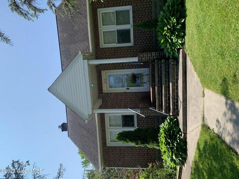 273 Giffords Church Rd, Rotterdam, NY 12306