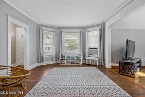 1017 Baker Ave, Schenectady, NY 12309 photo 5