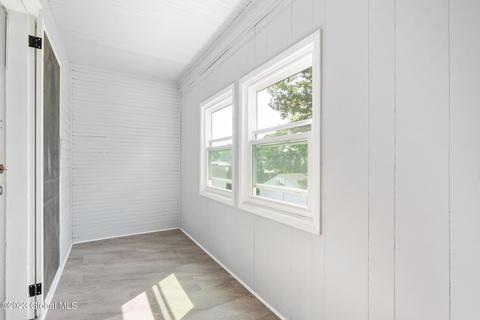 1017 Baker Ave, Schenectady, NY 12309 photo 29