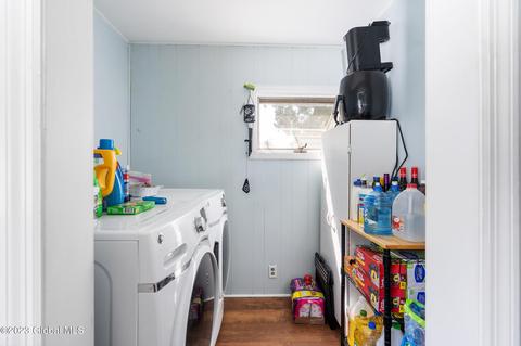 1017 Baker Ave, Schenectady, NY 12309 photo 16