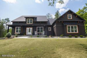 35 Grange Rd, Greenfield, NY 12833