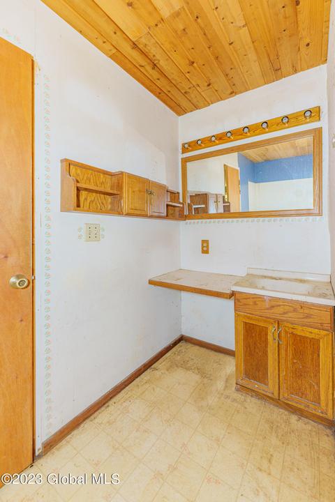 35 Gabriel Rd, Corinth, NY 12822 photo 24