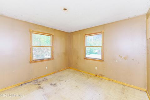 35 Gabriel Rd, Corinth, NY 12822 photo 17