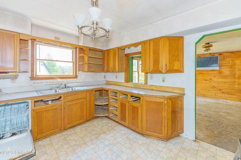 35 Gabriel Rd, Corinth, NY 12822 photo 14