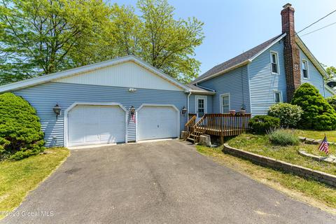 6323 Ny-32, Greenville, NY 12083
