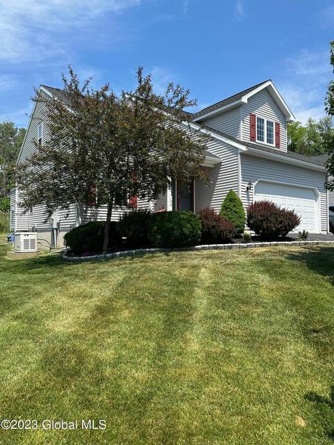 15 Pointe West Dr # a, Halfmoon, NY 12065
