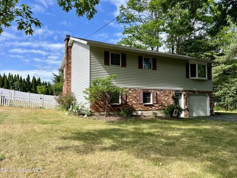 3155 E Old State Rd, Schenectady, NY 12303