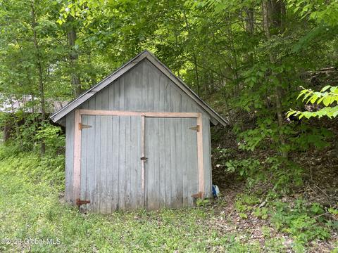20 Bishop Dr, Corinth, NY 12822 photo 38