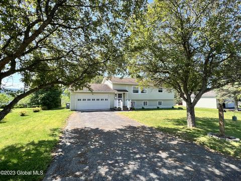 108 St Christopher Pl, Cobleskill, NY 12043