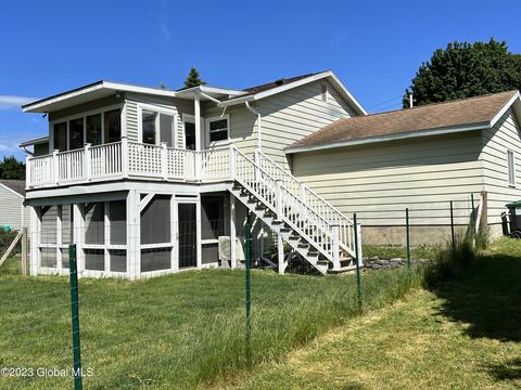 108 St Christopher Pl, Cobleskill, NY 12043 photo 6