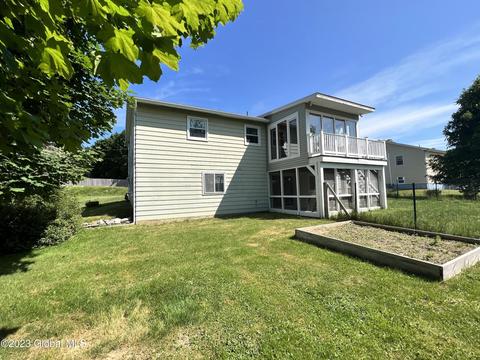 108 St Christopher Pl, Cobleskill, NY 12043 photo 8
