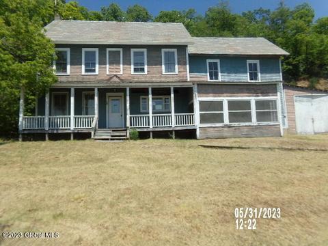 157 Hutton Square Rd, Putnam Station, NY 12861