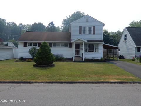 14 Dunham St, Troy, NY 12180