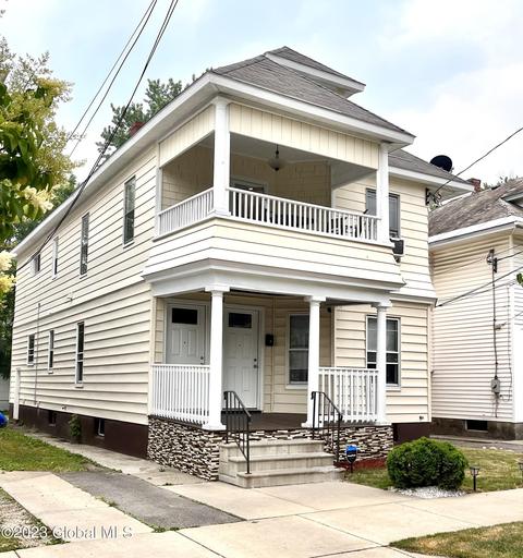 1030 Baker Ave, Schenectady, NY 12309
