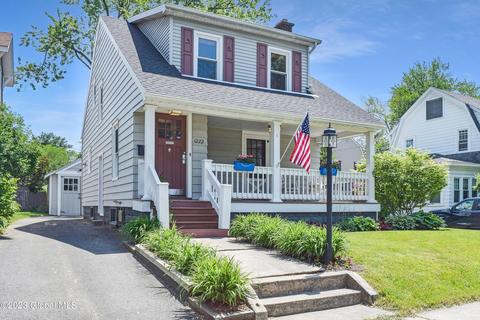 1222 Keyes Ave, Schenectady, NY 12309