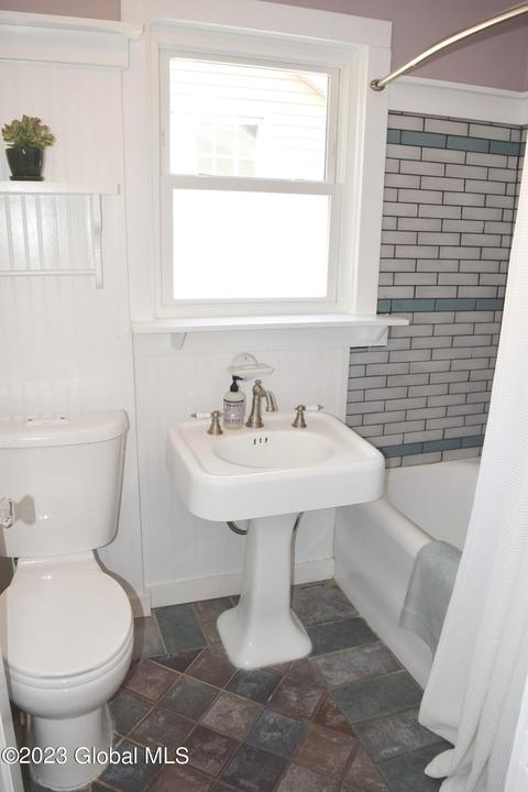 1222 Keyes Ave, Schenectady, NY 12309 photo 45