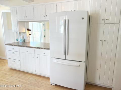 1222 Keyes Ave, Schenectady, NY 12309 photo 32