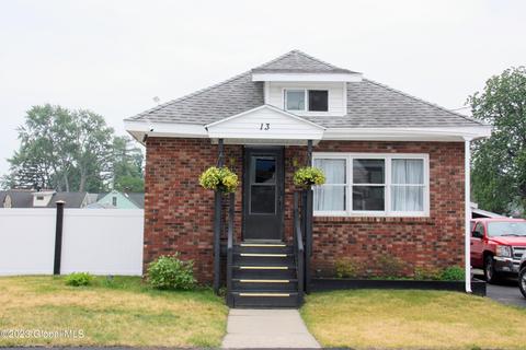 13 Sanford St, Schenectady, NY 12304