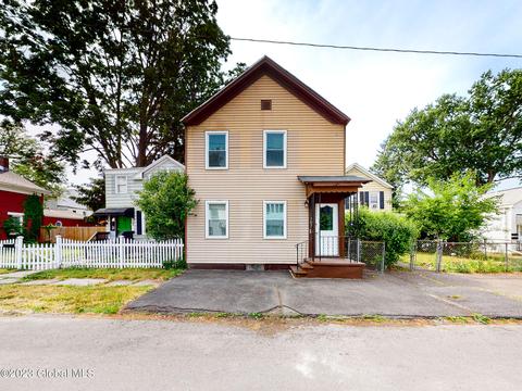 707 4th Ave, Troy, NY 12182