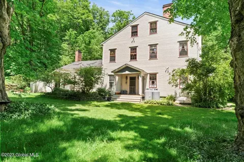 1162 Ny-23, Craryville, NY 12521