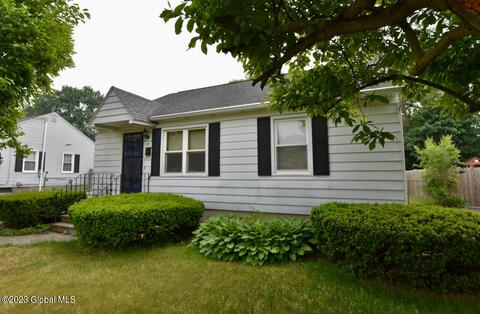 35 Fuller Ter, Albany, NY 12205