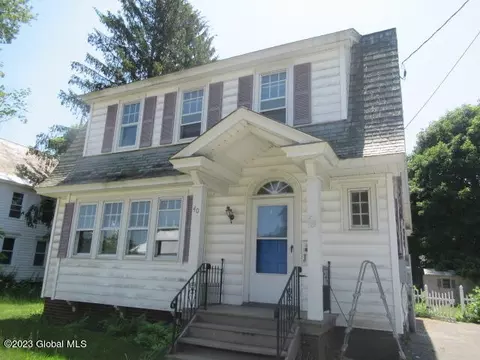 40 Center St, Fort Edward, NY 12828