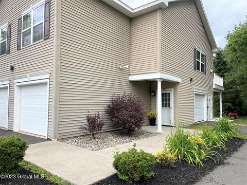 507 Worthington Ter, Wynantskill, NY 12198