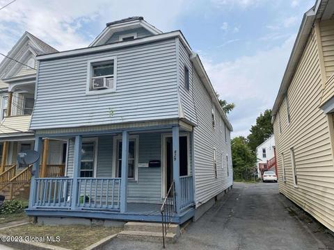 829 Strong St, Schenectady, NY 12307
