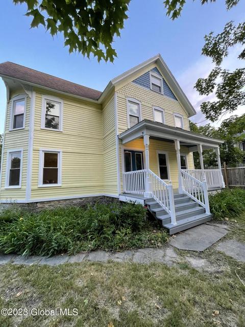 1409 Indian Fields Rd, Feura Bush, NY 12067