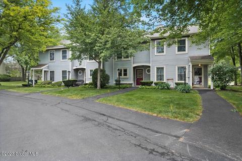 3 Hale Dr, Halfmoon, NY 12065 photo 3