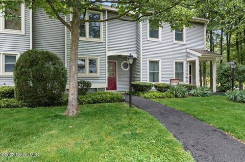 3 Hale Dr, Halfmoon, NY 12065 photo 2