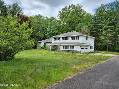 74 Bump Hill Rd, Greenfield, NY 12833