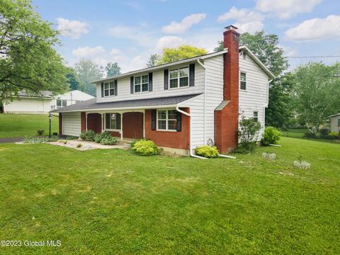 138 Pleasantview Dr, Cobleskill, NY 12043 photo 3