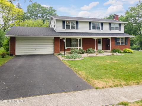138 Pleasantview Dr, Cobleskill, NY 12043