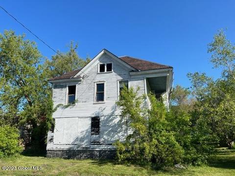 114 W Eighth Ave, Gloversville, NY 12078