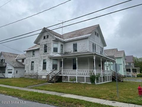 2 Columbus St, Granville, NY 12832